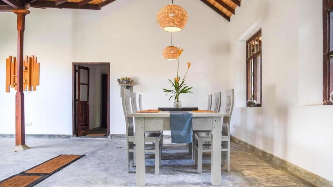 Antique Ceylon Villa Ahangama Dış mekan fotoğraf