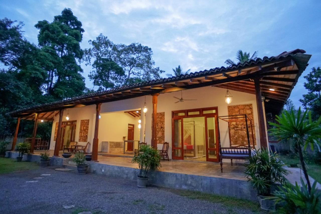 Antique Ceylon Villa Ahangama Dış mekan fotoğraf